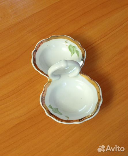 Фарфоровая соусница - горчичница СССР