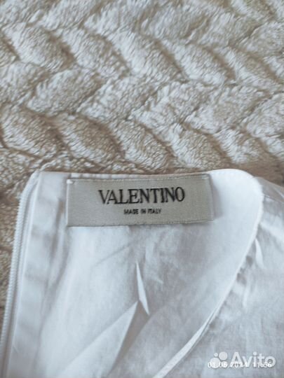 Платье женское Valentino