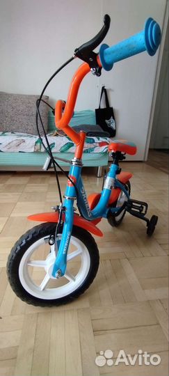 Велосипед четырехколесный