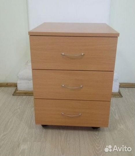 Тумба Новая 3 ящика на колёсах 58х40х50 Бук тёмный