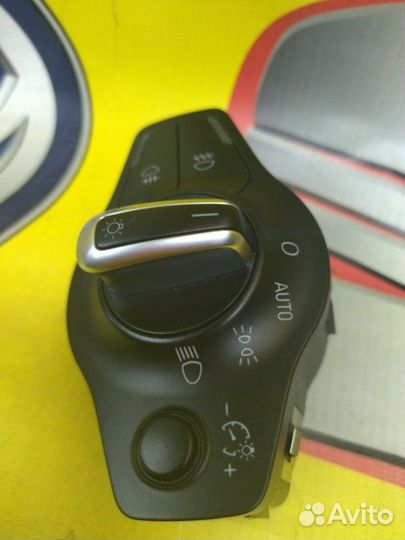 Выключатель головного света фар Audi A4 седан 2.0