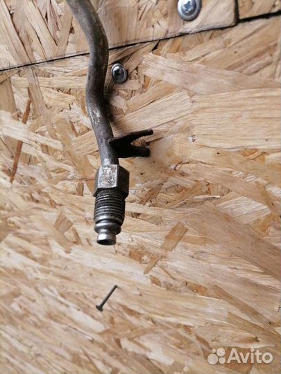 Трубка гур Renault Logan