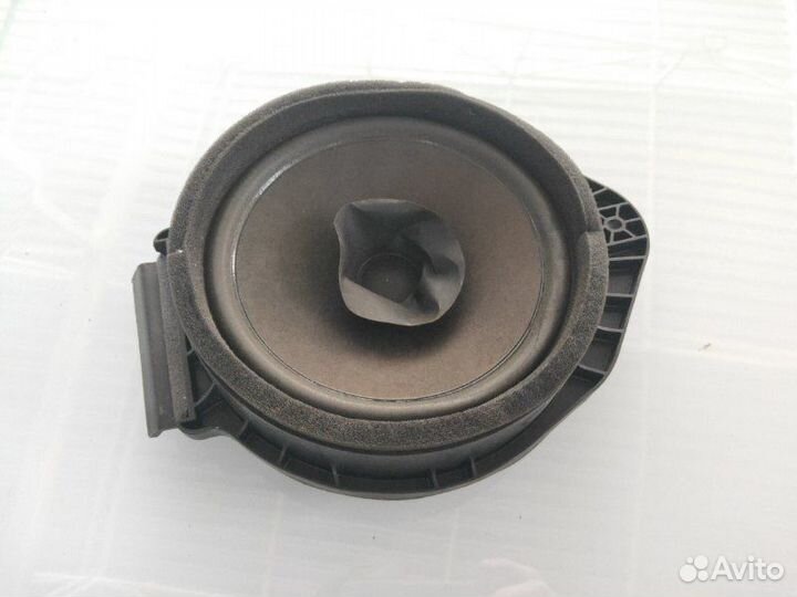 Динамик двери задний правый Opel Astra J 2010