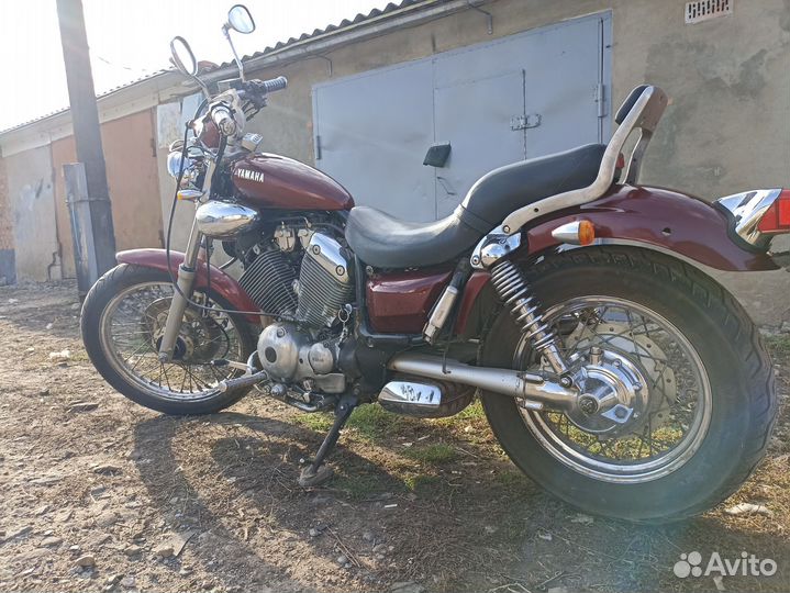 Yamaha XV 400 virago