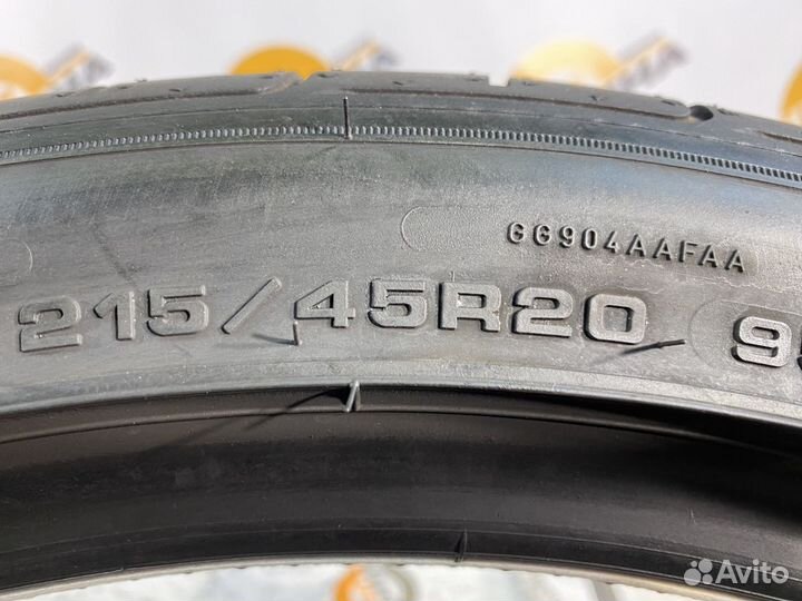 Goodyear EfficientGrip Performance 215/45 R20 83V