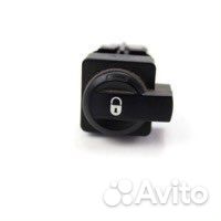 Кнопка центрального замка Peugeot/Citroën