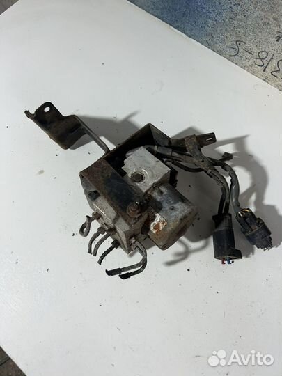 Mitsubishi colt 1998 год блок абс