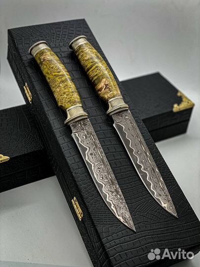 Нож из дамасской стали