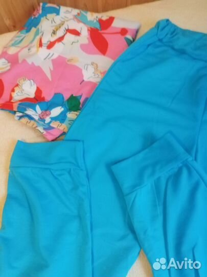 Костюм женский