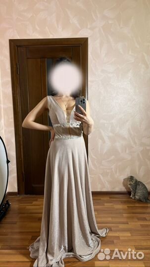 Вечернее платье