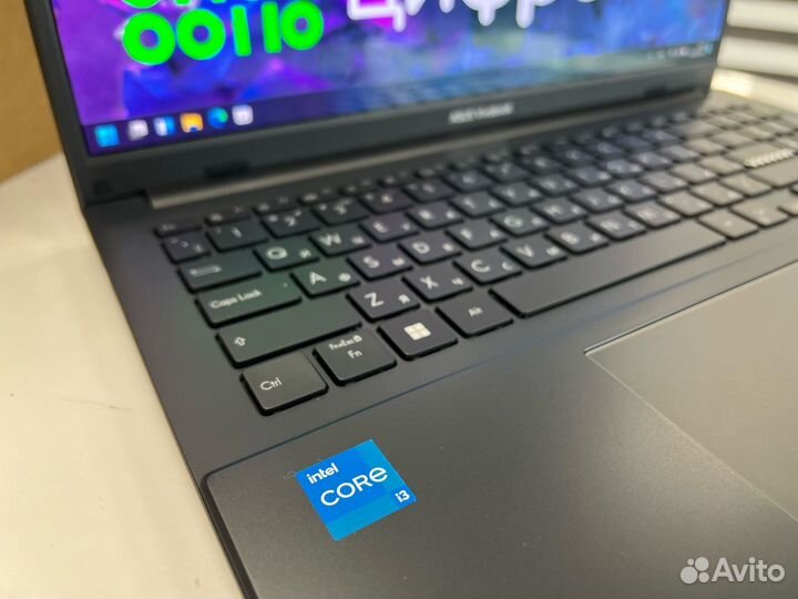 Ноутбук asus Vivobook GO 15 oled/ Core i3-N305 8/8
