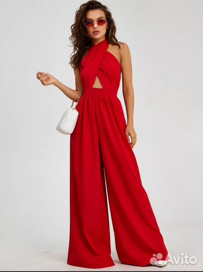 Комбинезон женский праздничный с открытой спиной