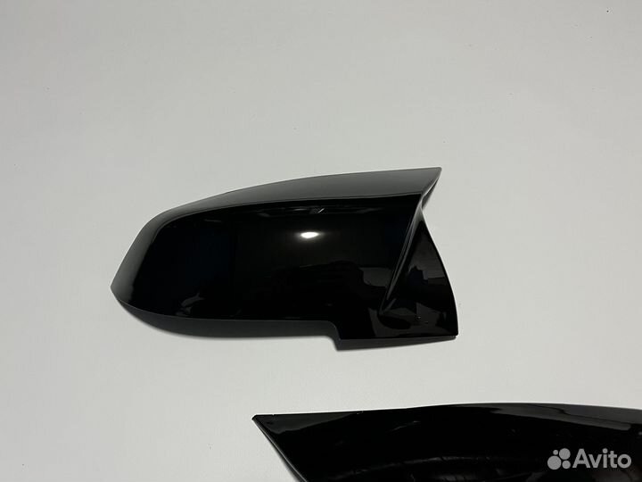 Боковые накладки на зеркала BMW F10 M style глянец