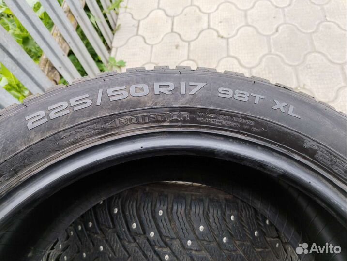 Nokian Tyres Hakkapeliitta 8 225/50 R17 98T
