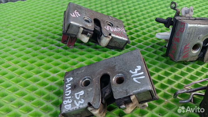 Замки дверные Audi 80 B3