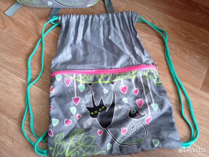 Рюкзак школьной для девочки