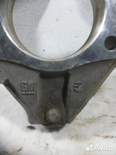 Кулак поворотный левый Chevrolet Cruze 2009-2016