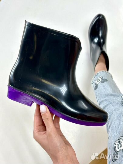 Женские резиновые сапоги