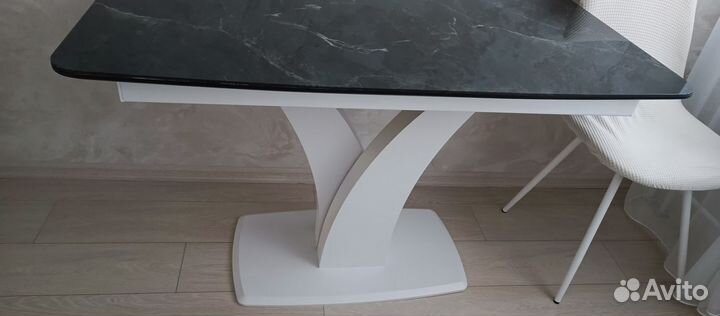 Кухонный стол бу