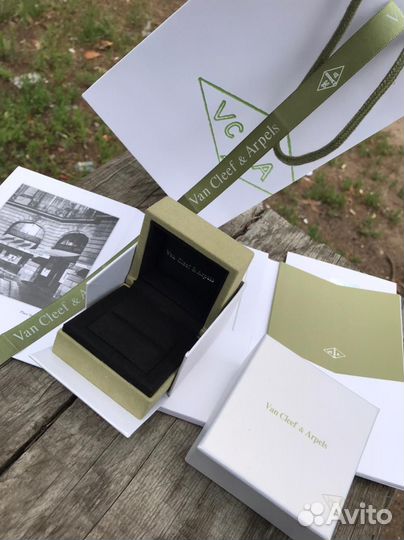 Van cleef коробка для колец