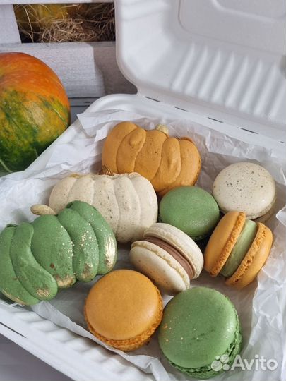 Пирожные Макарон с Вашим логотипом