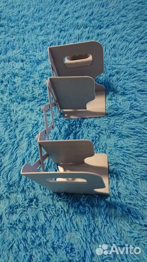 Подставка для книг и бумаг с отсеком для ручек