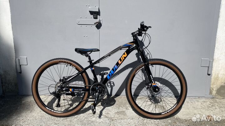 Велосипед скоростной новый