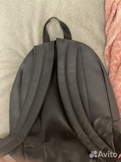 Рюкзак школьный