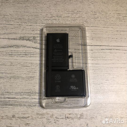 Аккумуляторы от iPhone X и SE 2016