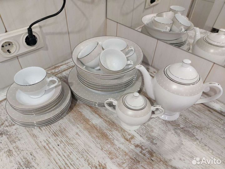 Auratik.Набор столовой посуды