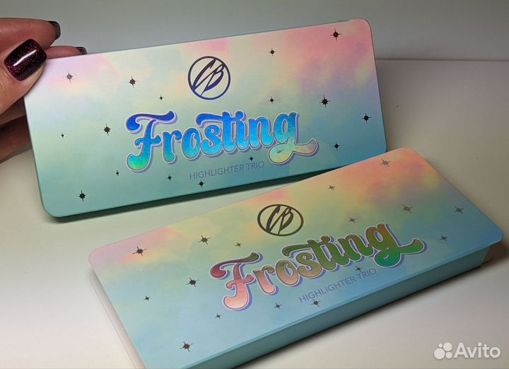 В наличии Cosmic Brushes Frosting Highlighter Trio