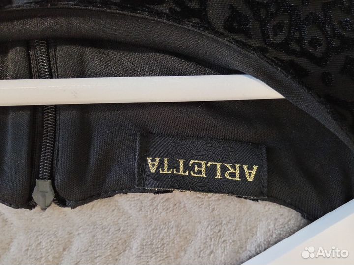 Бархатное платье 48