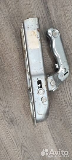 Сцепное устройство для легкового прицепа