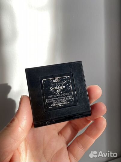 Румяна Bobbi Brawn