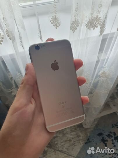 iPhone 6S, 16 ГБ