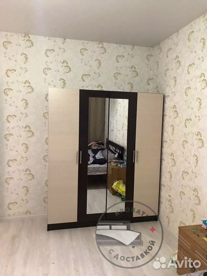 Шкаф распашной