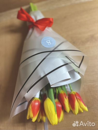 Тюльпаны готовые к 8 марта