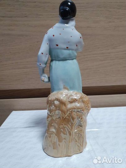 Фарфоровые статуэтки Корея