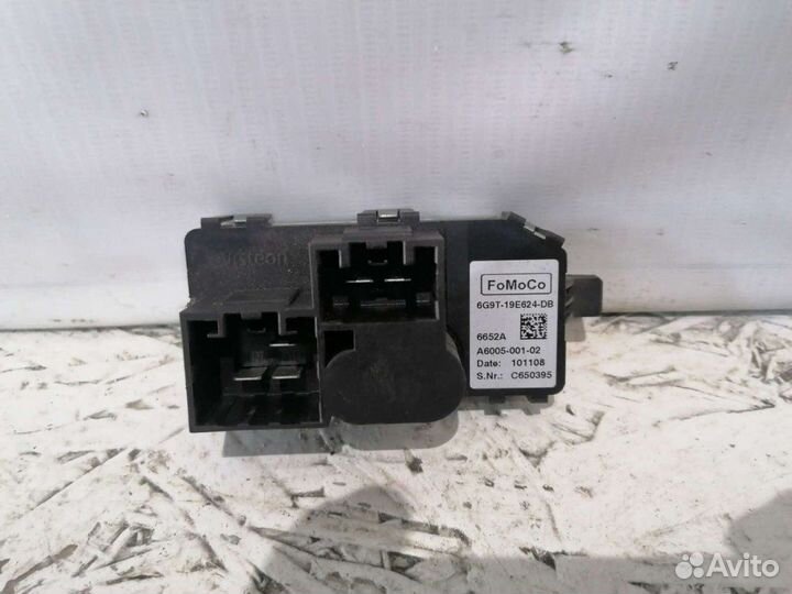 Резистор печки Ford Focus 2