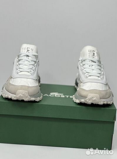 Кроссовки Lacoste спортивные