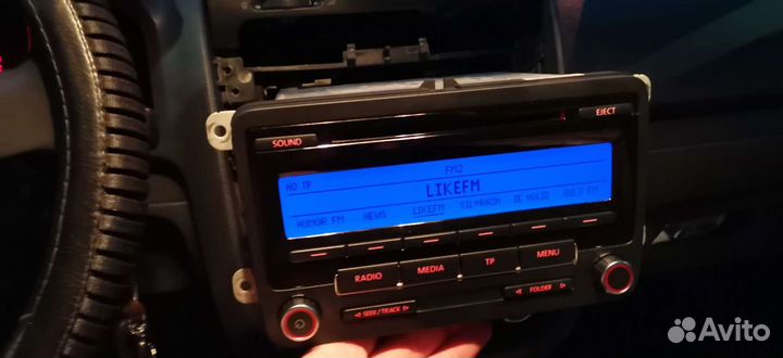 Штатная магнитола на volkswagen