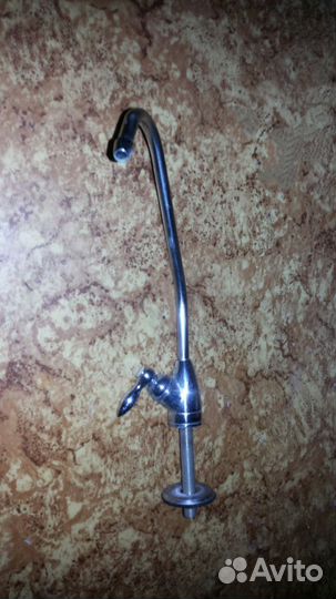 Кран для фильтра питьевой воды