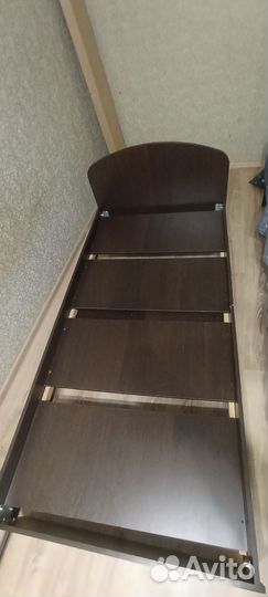 Кровать односпальная