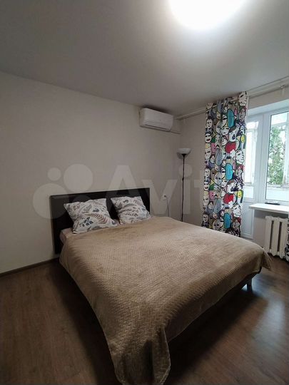 2-к. квартира, 55 м², 3/5 эт.