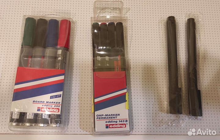 Канцтовары(маркеры, ежедневники, лупы)