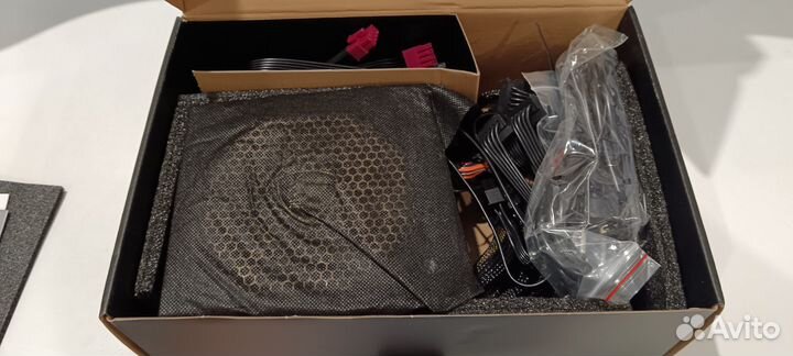 Блок питания Cougar GX 1050W