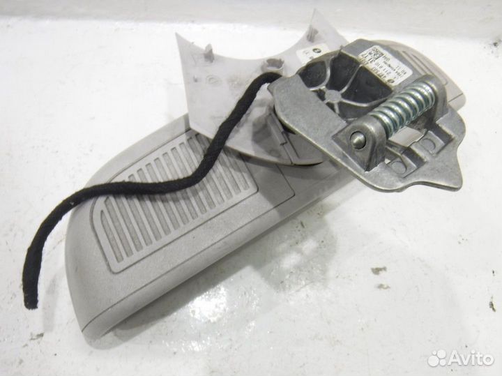 Зеркало заднего вида