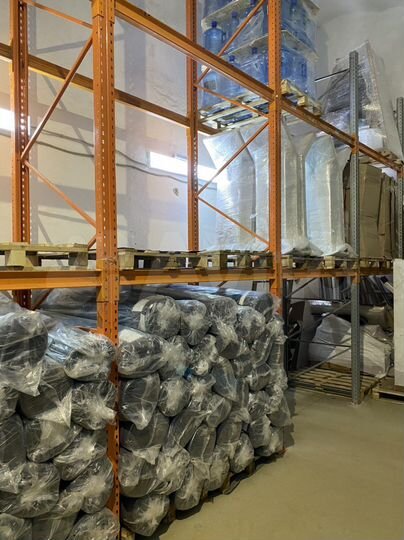 Тёплый Склад, 100 м²