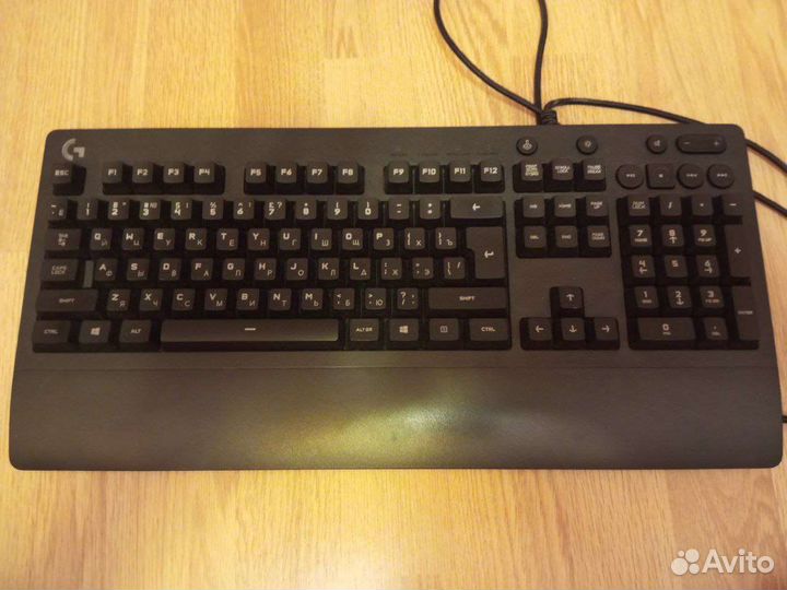 Клавиатура logitech g213