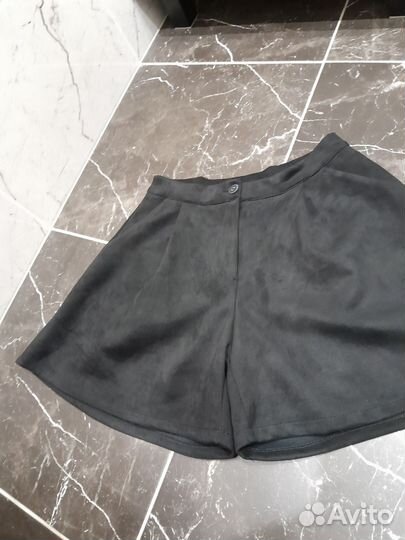 Шорты женские